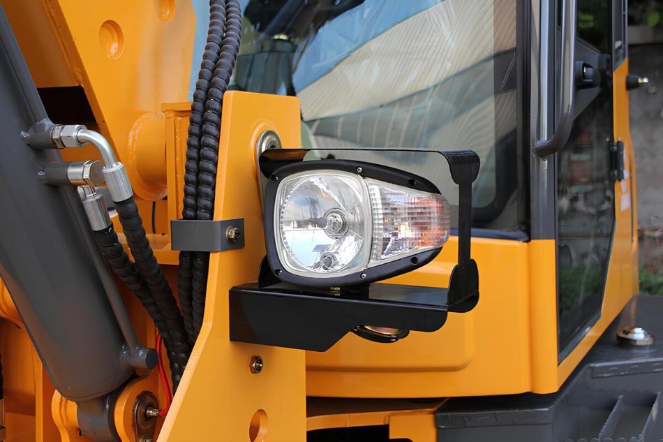 Hoflader tip kima Diesel Yanmar 3-Zylinder Radlader 4.3 T - K1600T Hoftrac mit Kabine 61 PS - Hubkraft 1600 kg | Teleskoparm, Allradantrieb und Vollhydraulische Servolenkung, Neumaschine in Arbing (Poză 12)